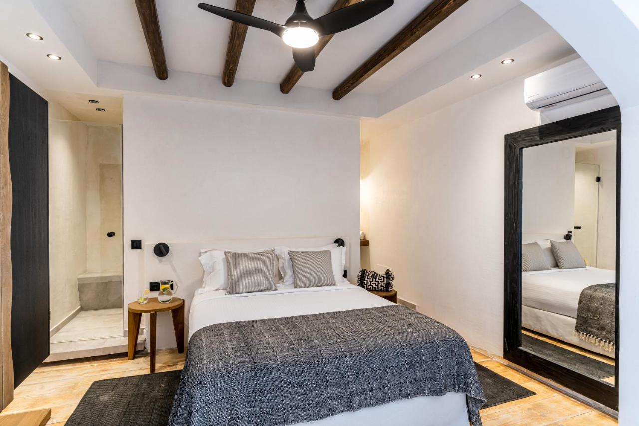 Amer Suites Fira  Extérieur photo